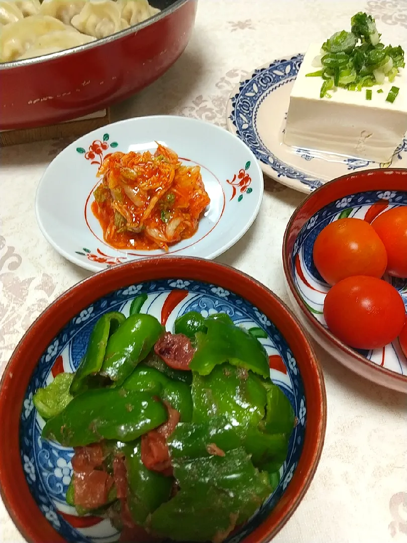 Snapdishの料理写真:☆今日の晩ごはん☆  美味しくビール頂きま～す☺️|hamamaさん