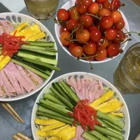 Snapdishの料理写真:📍山盛りさくらんぼ🍒＆冷やし中華🍝|すがさん