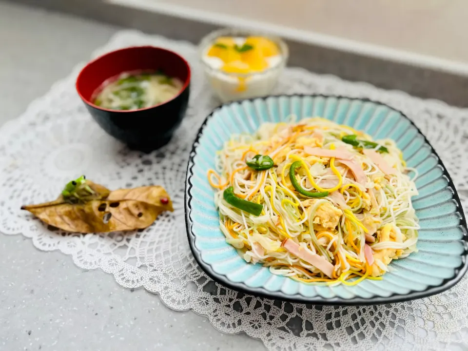 Snapdishの料理写真:「焼き素麺」|バシュランさん