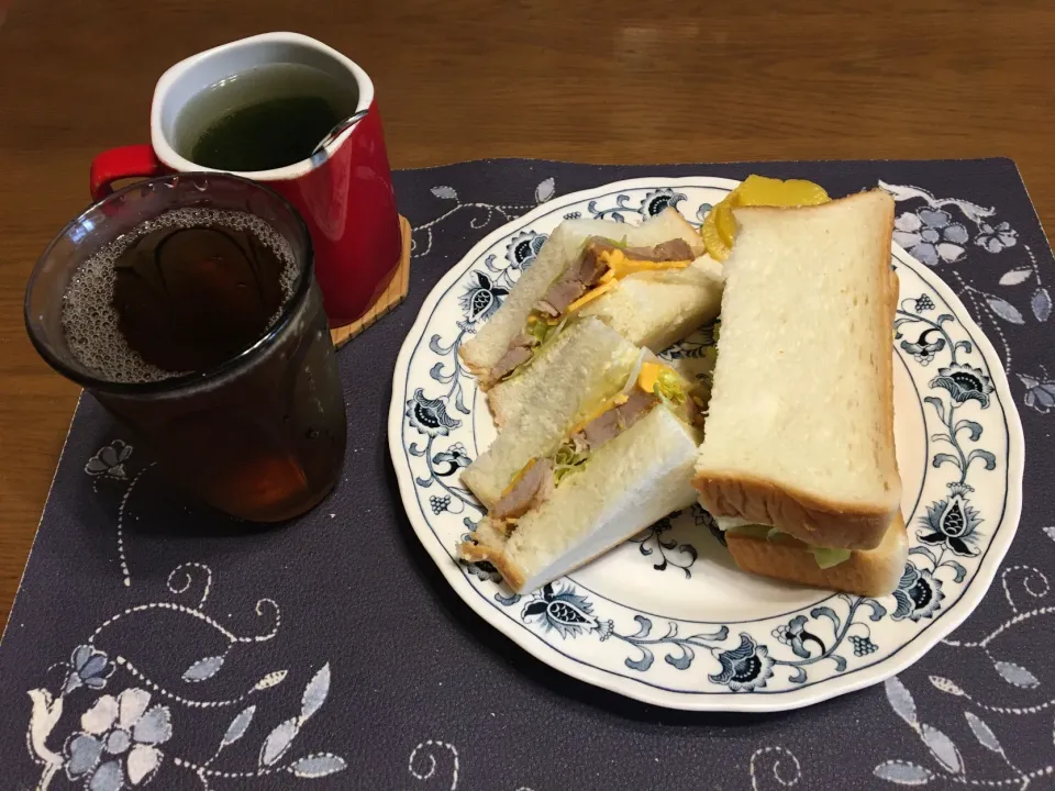 チャーシューサンドイッチ(朝ご飯)|enarinさん