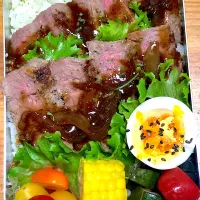 Snapdishの料理写真:ビフテキ弁当|kozumixさん