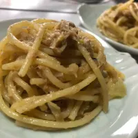 Snapdishの料理写真:【お通し】ツナとオイルサーディンのネギごまパスタ|やすくんさん