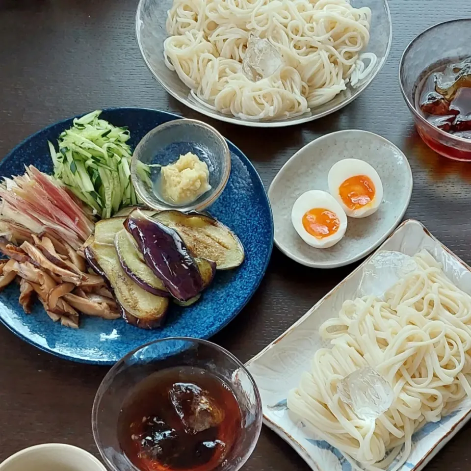 Snapdishの料理写真:素麺&ざるうどん|きつねさん