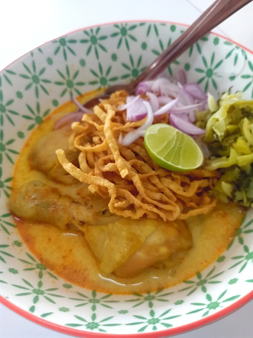 Khao Soi Gai (ข้าวซอยไก่) 🤤🐔🍜|An'leeさん