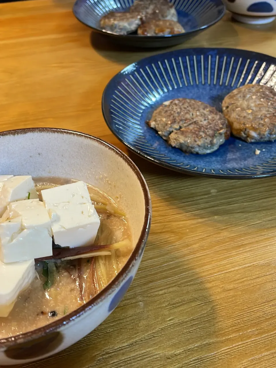 まめころさんの料理 るん♪さんの料理 るん♪の料理 母！手抜きの冷汁♪味噌玉♪ と煮干しハンバーグ|fukaさん