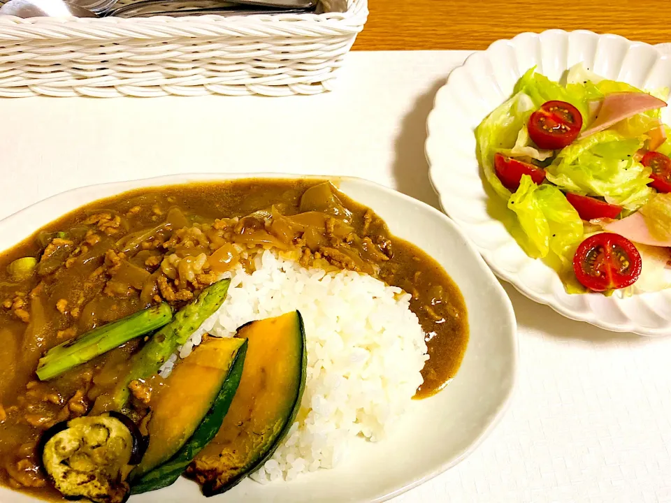 Snapdishの料理写真:夏野菜カレー🍛🏝️|花🍀さん