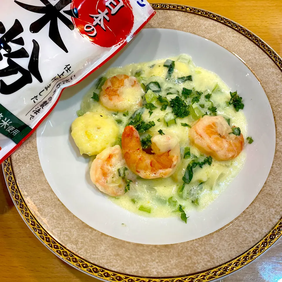 😋米粉のニョッキ　海老クリームソース🦐|moyukitaさん