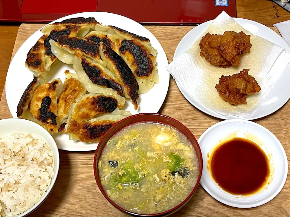 餃子定食！|雨蛙のあまちゃんさん