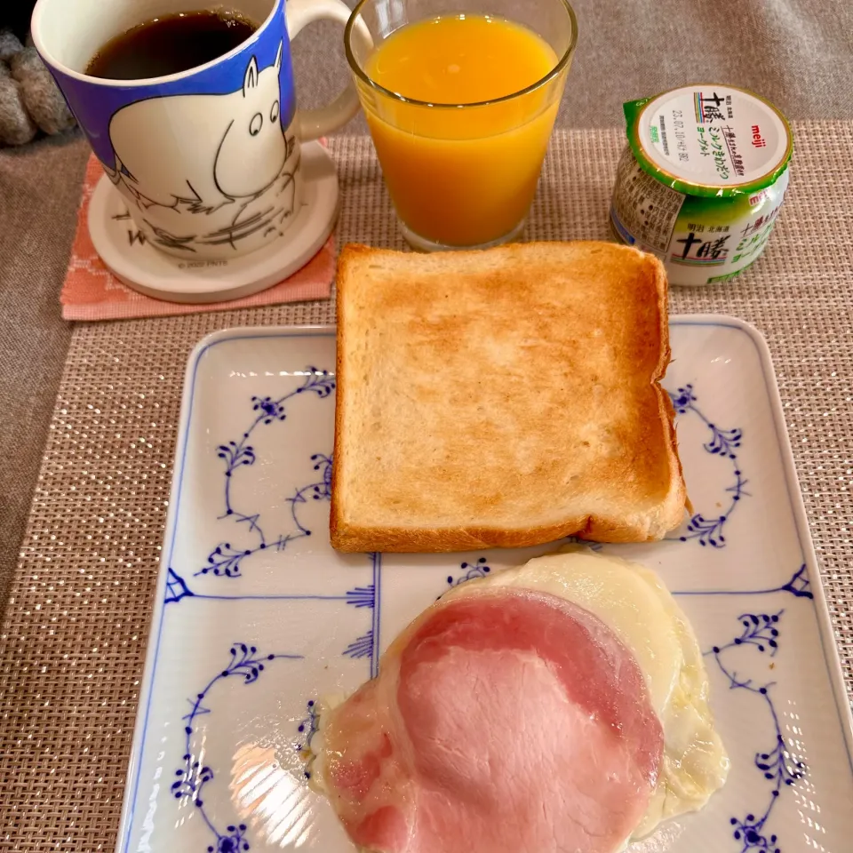 日曜日の朝ごはん😋|Jean Nobyさん