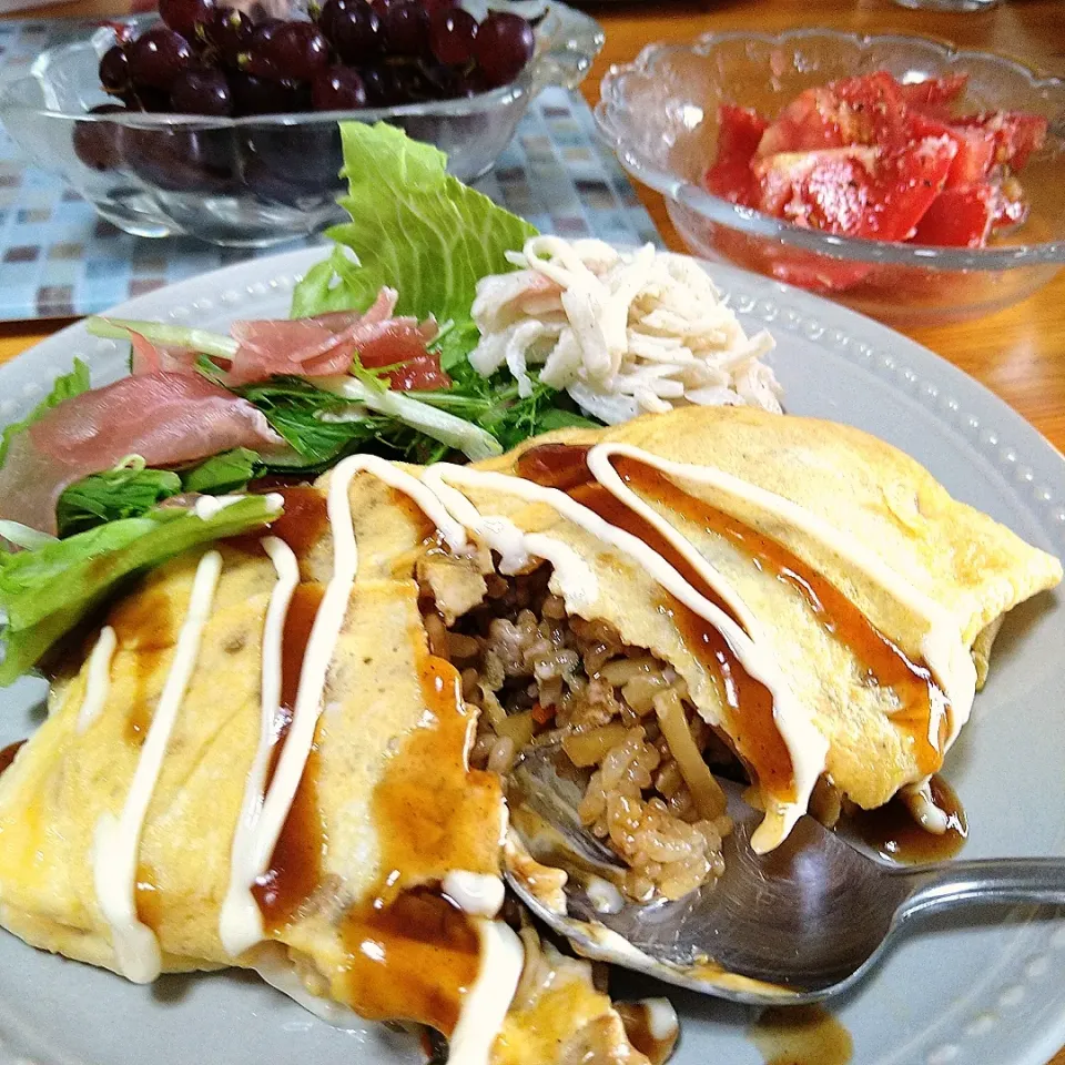 オムそばめし〜のランチ😋|とまと🍅さん