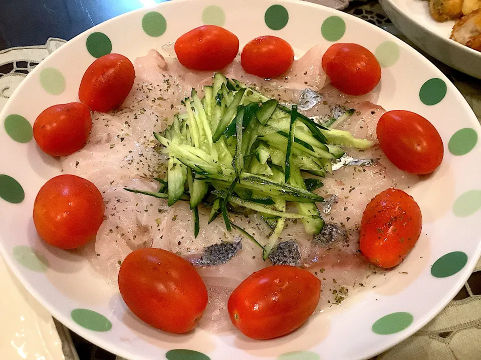 メダイのカルパッチョ🐟😋|アライさんさん