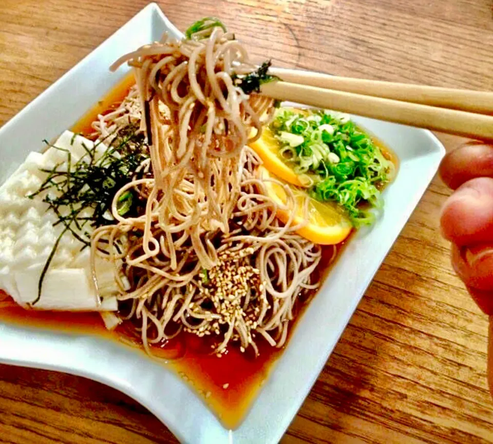 冷製:柑橘風味ぶっかけ薯蕷そばde昼ごはん(乾麺)|ばくあんしゃさん