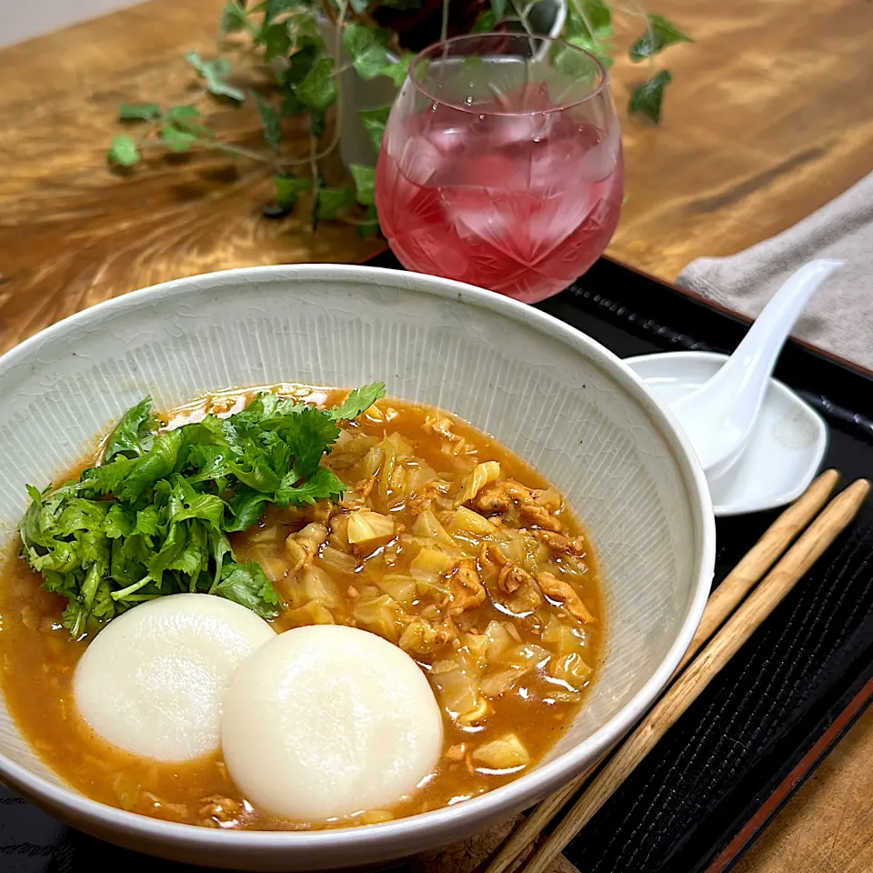 Snapdishの料理写真:餅入りカレートマト味の豚汁|くまちゃんさん