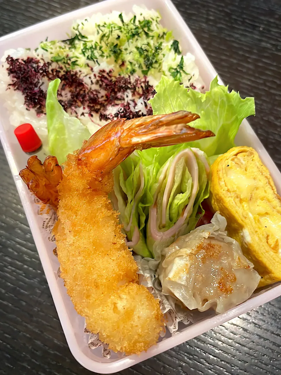 エビフライ🍤弁当|雑草シェリーさん