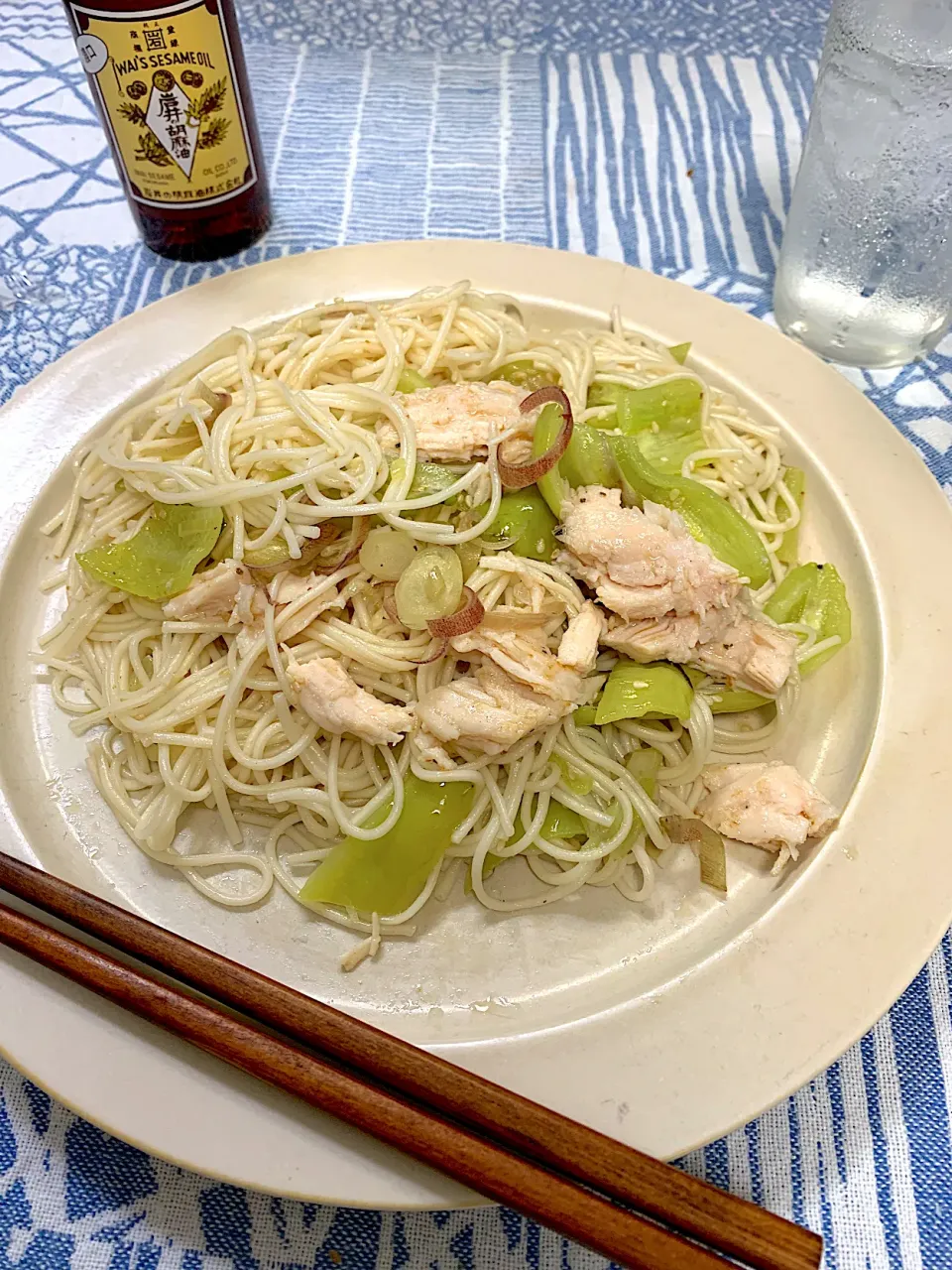 バナナピーマンと茗荷の胡麻油炒め素麺|KimaLABOさん