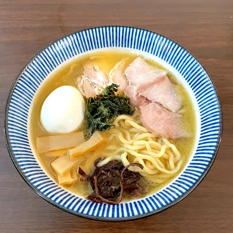 鶏ガラ塩ラーメン|dashi menjiroさん