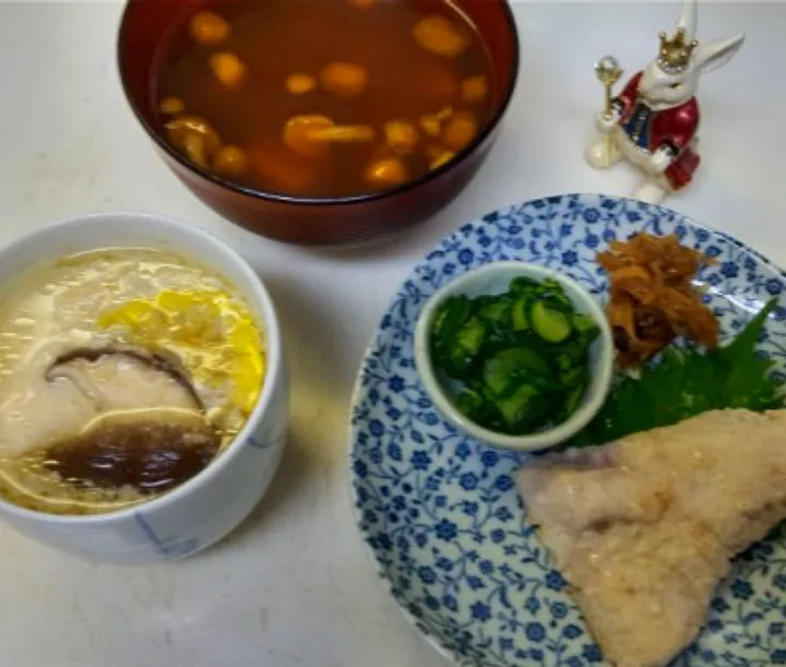 '23．7/14
今夜はかじきの塩こうじ漬け焼きと具沢山の冷たい茶わん蒸し😋|たえさん