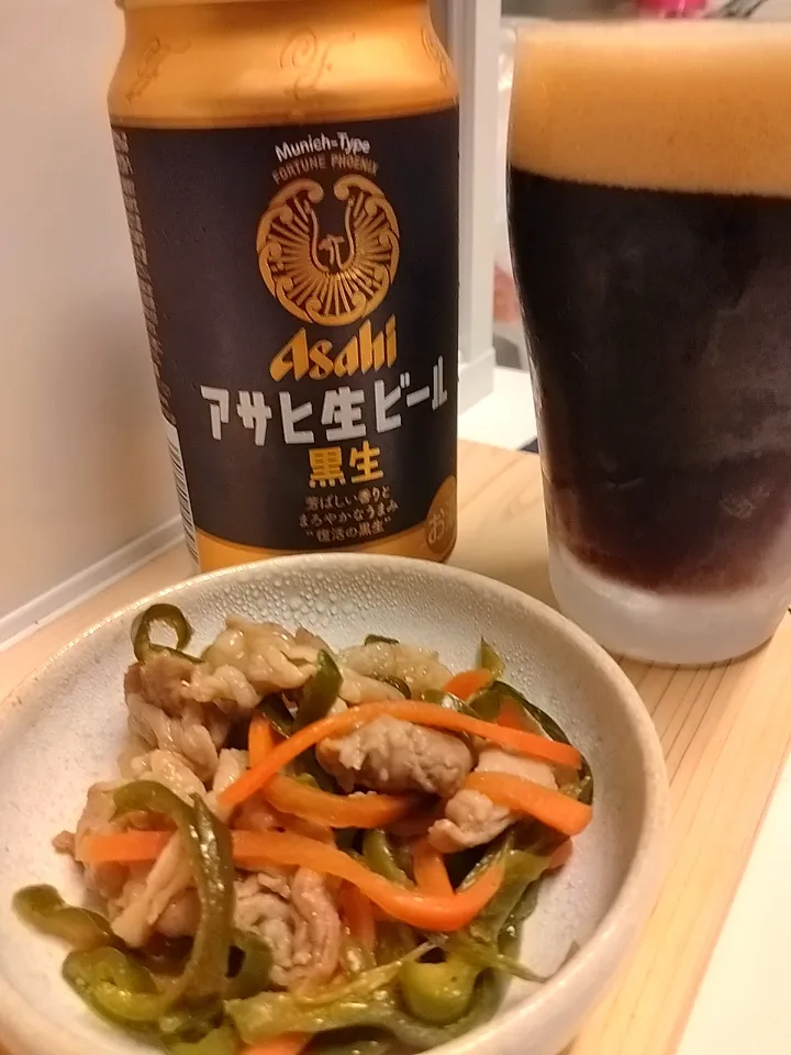 Snapdishの料理写真:黒ビールで乾杯|食事メモメモさん