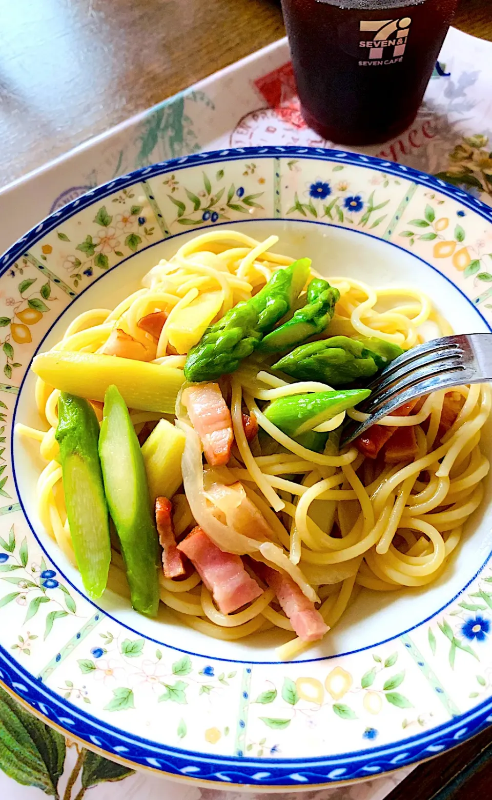 アスパラベーコンのパスタ🍝|ちはるさん