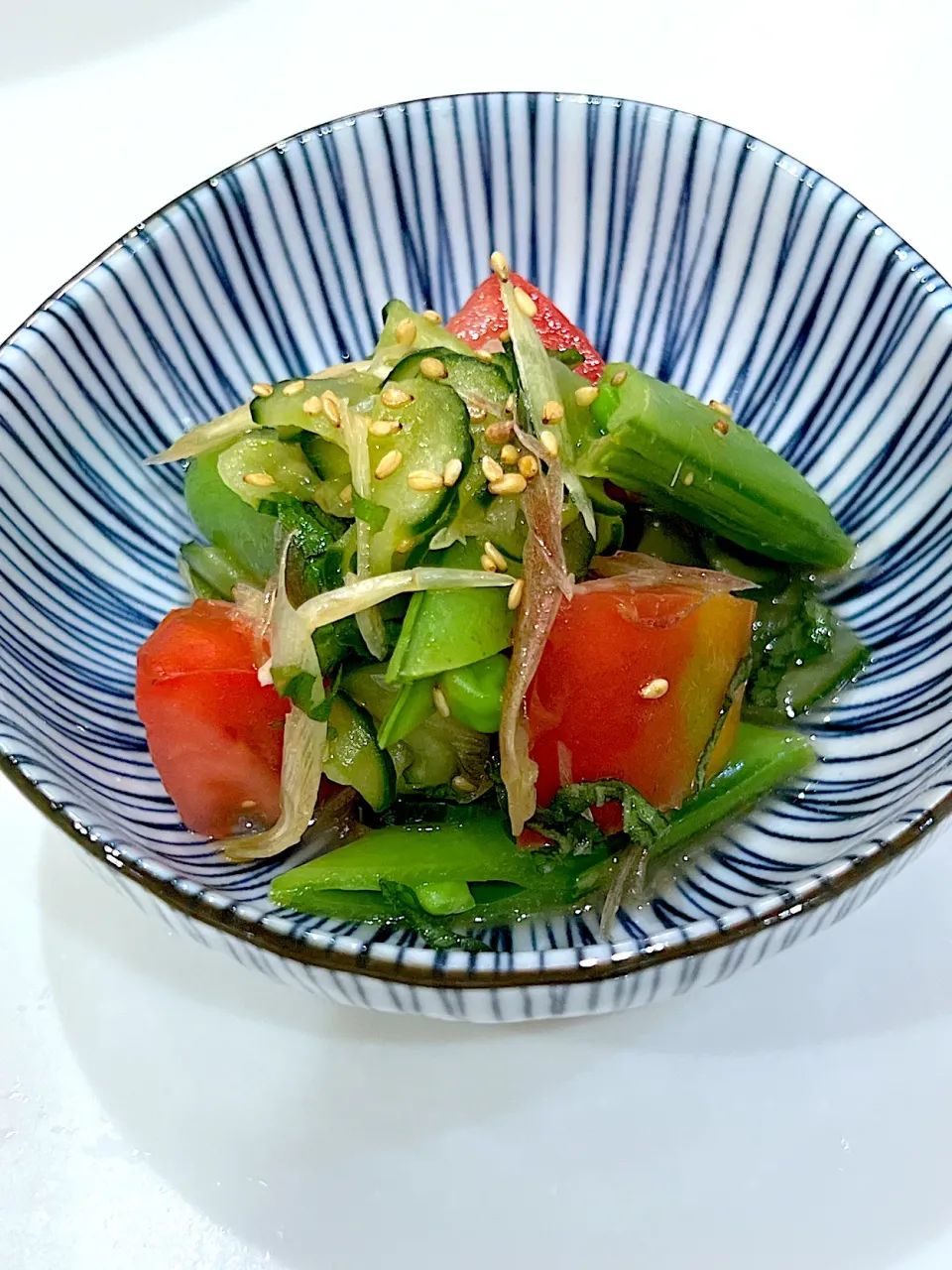 茗荷とトマトの胡麻あえ|さっちんさん