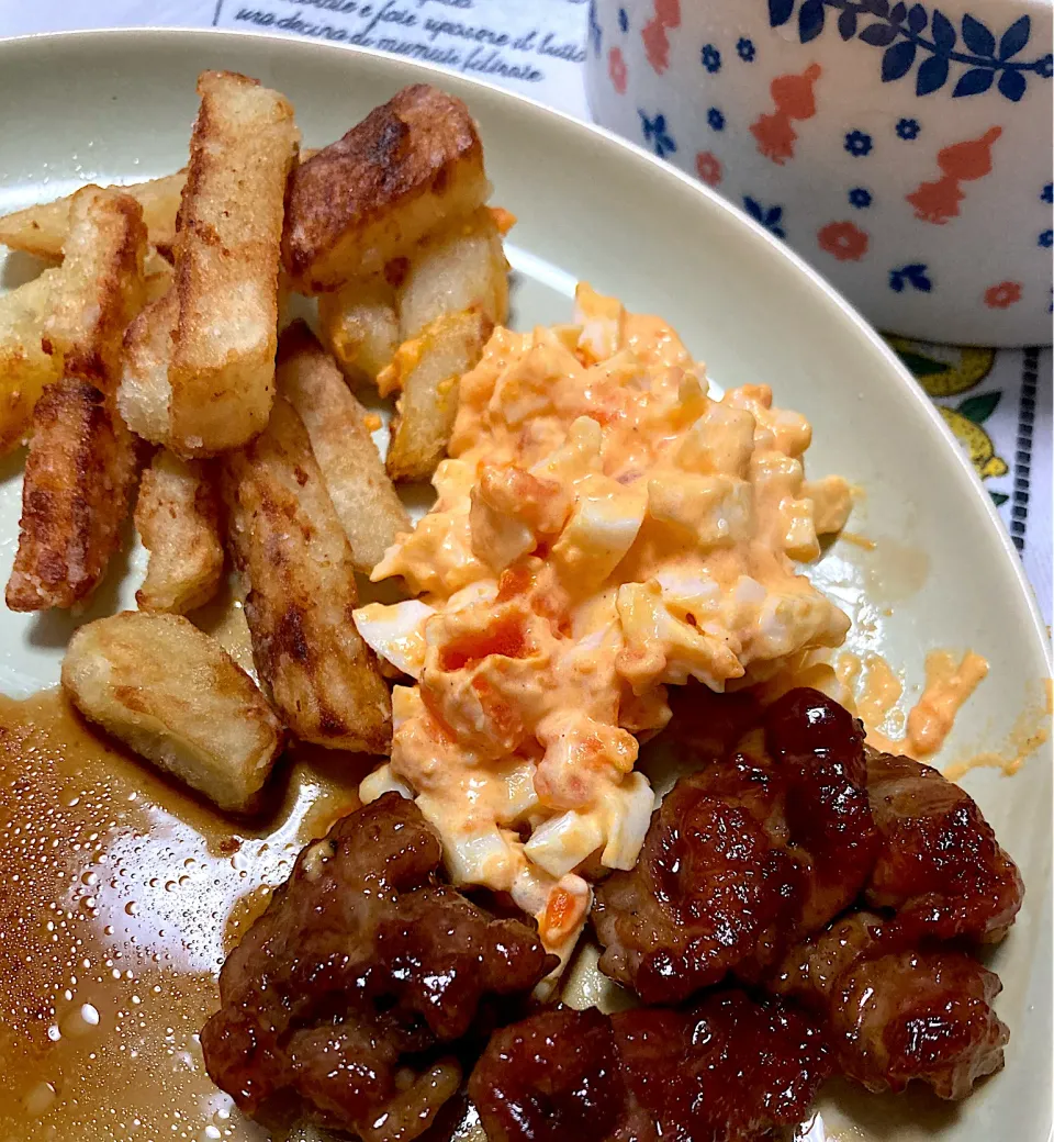 ポテトフライと豚こま南蛮タルタル|おまめさん