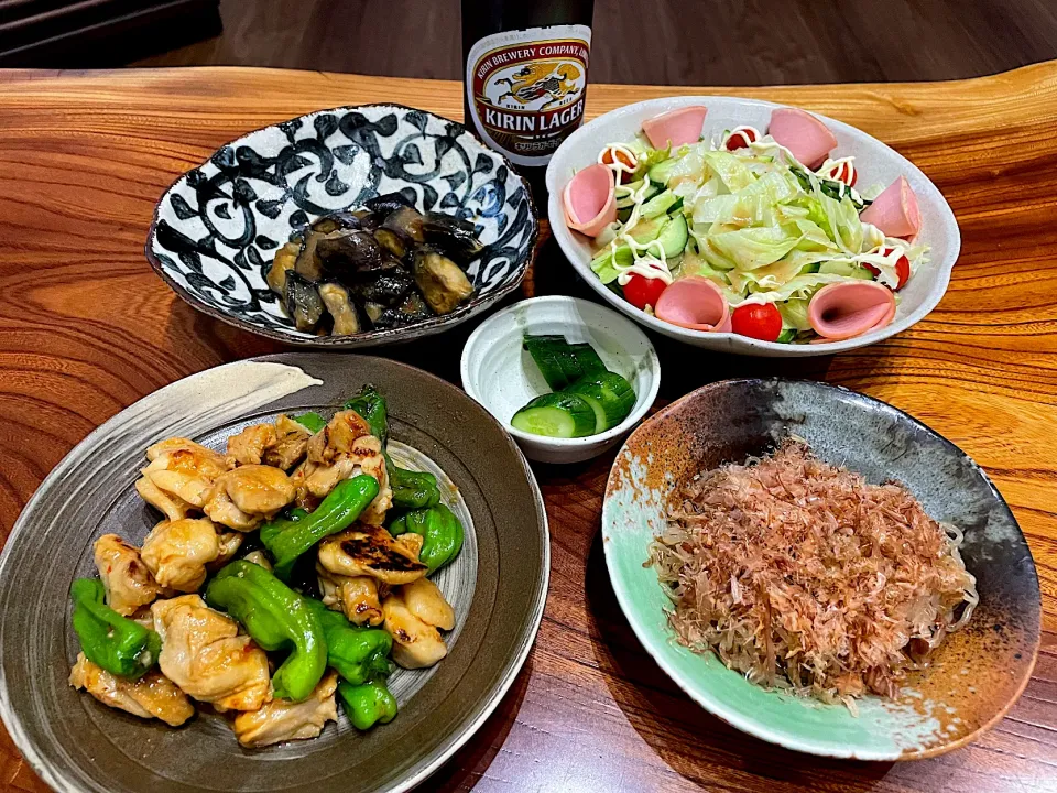 2023.7.15 鶏もも肉とシシトウのピリ辛味噌炒め🍻🍻🍻|ゆみずさん