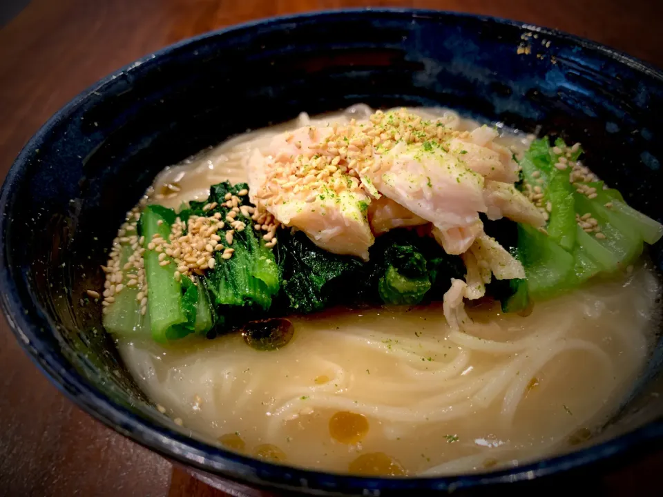 焦がしニンニクそうめん|半田手延べそうめんの店 阿波や壱兆さん