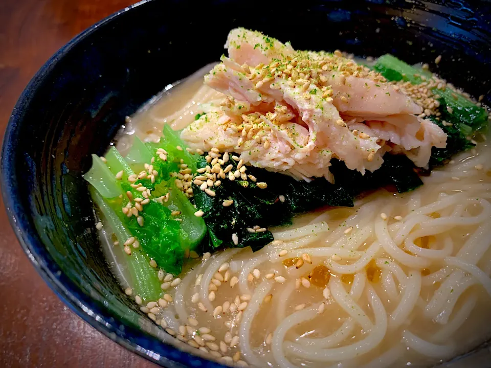 焦がしニンニクそうめん|半田手延べそうめんの店 阿波や壱兆さん