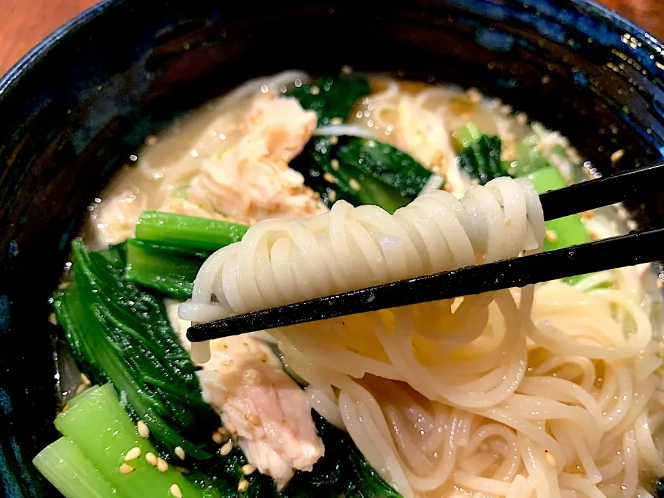 焦がしニンニクそうめん|半田手延べそうめんの店 阿波や壱兆さん