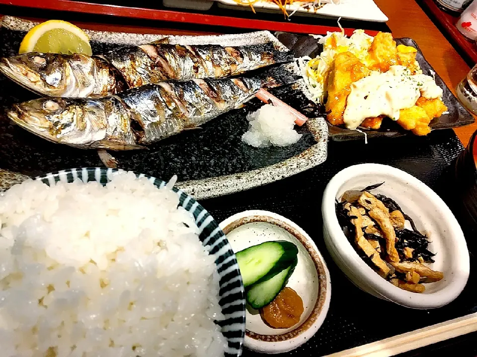 鰯塩焼き定食鶏天南蛮コンボ|とねさん