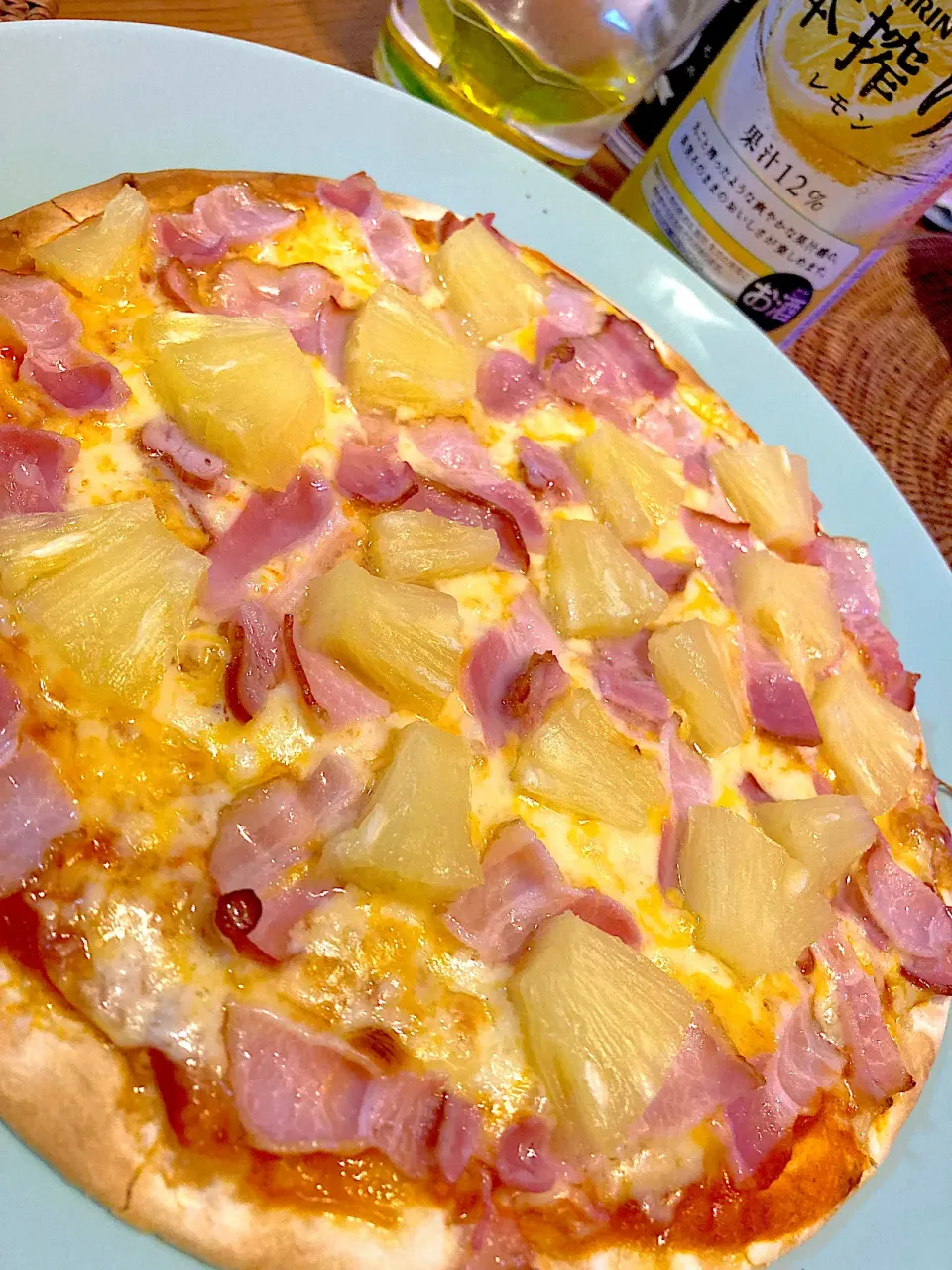 ハワイアンピザ😋🍕🍻💕✨|アイさん