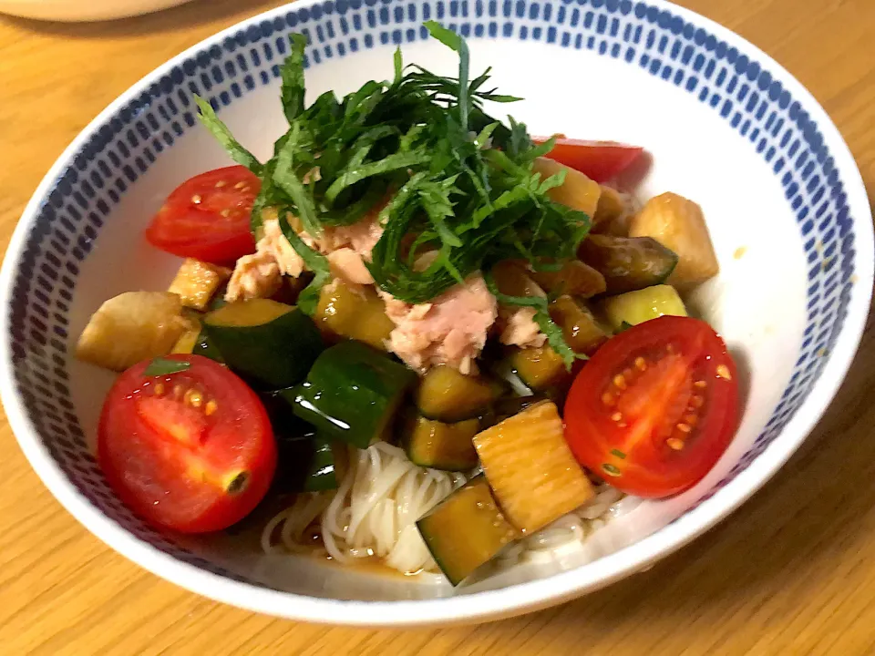 きゅうりと長芋のぶっかけそうめん✨|さおりさん