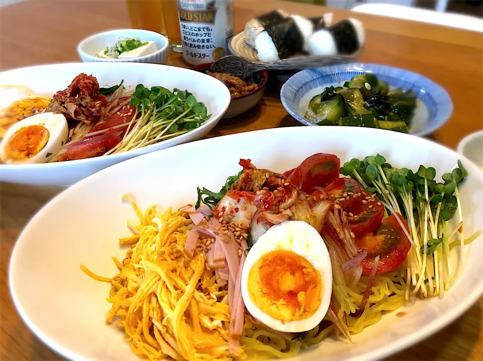 冷やし中華の晩ご飯　トッピングで麺が見えません(^○^)|じゅんさんさん