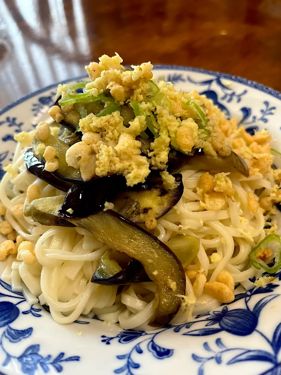 お茄子のぶっかけうどん|さんだーさん