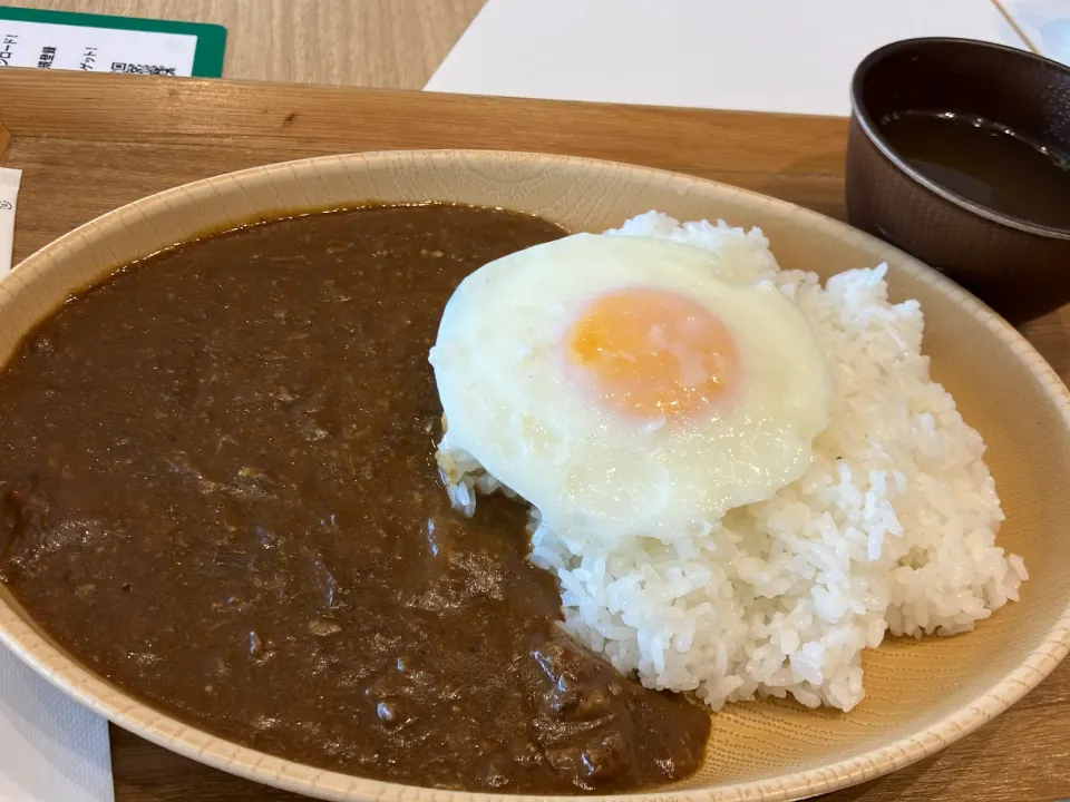 Snapdishの料理写真:牛すじカレー🍛|まさとさん