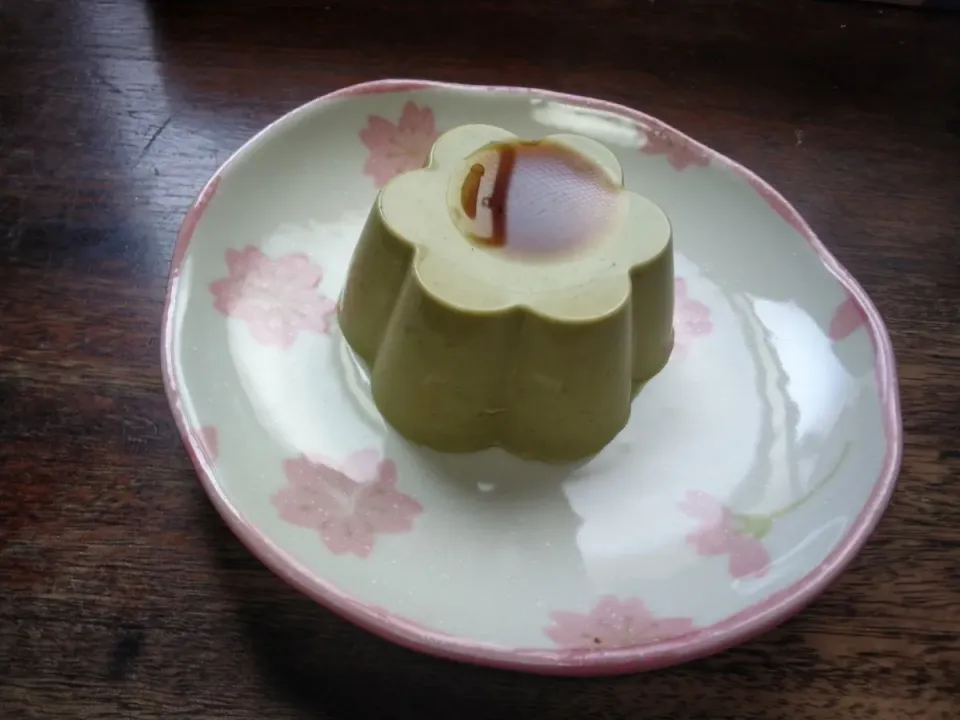 Snapdishの料理写真:抹茶黒胡麻黒糖入りきな粉豆腐プリン🍮|にんにくと唐辛子が特に好き❤️(元シャリマー)さん