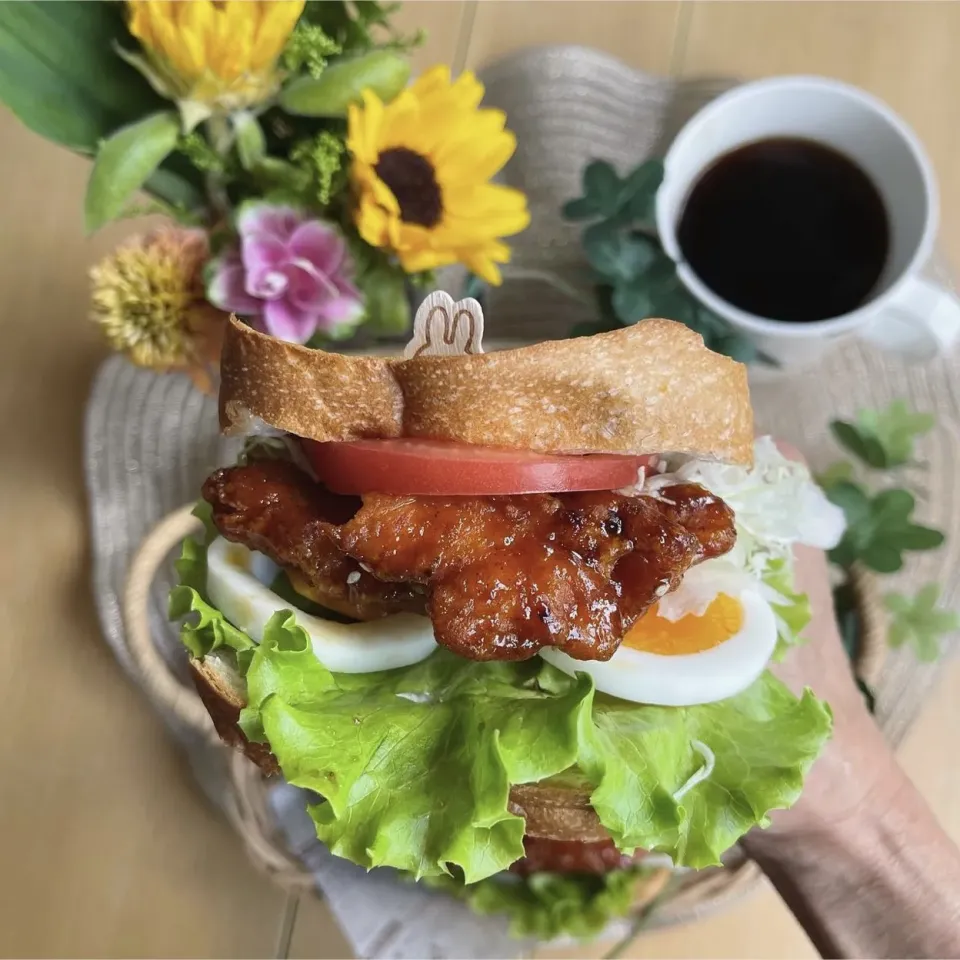 7/20❤︎ヤンニョムチキン&半熟たまこサンド🌱✨|Makinsさん