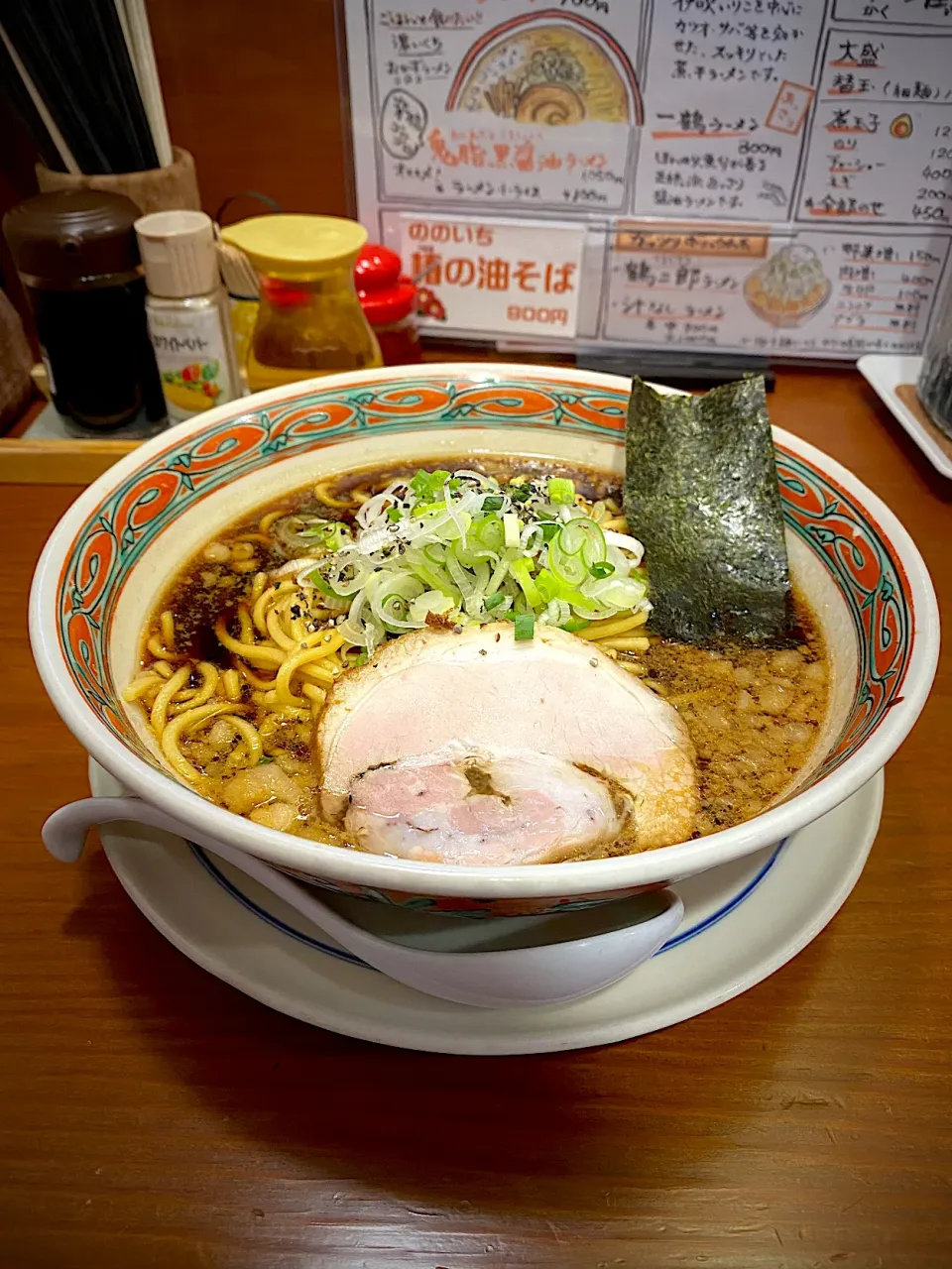 背脂黒醤油ラーメン|髙野泰朋さん