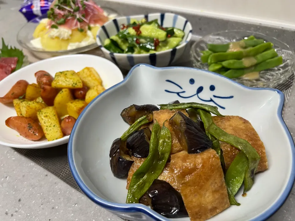 Snapdishの料理写真:びせんさんの料理 厚揚げと茄子の旨辛炒め🌶️|バシュランさん