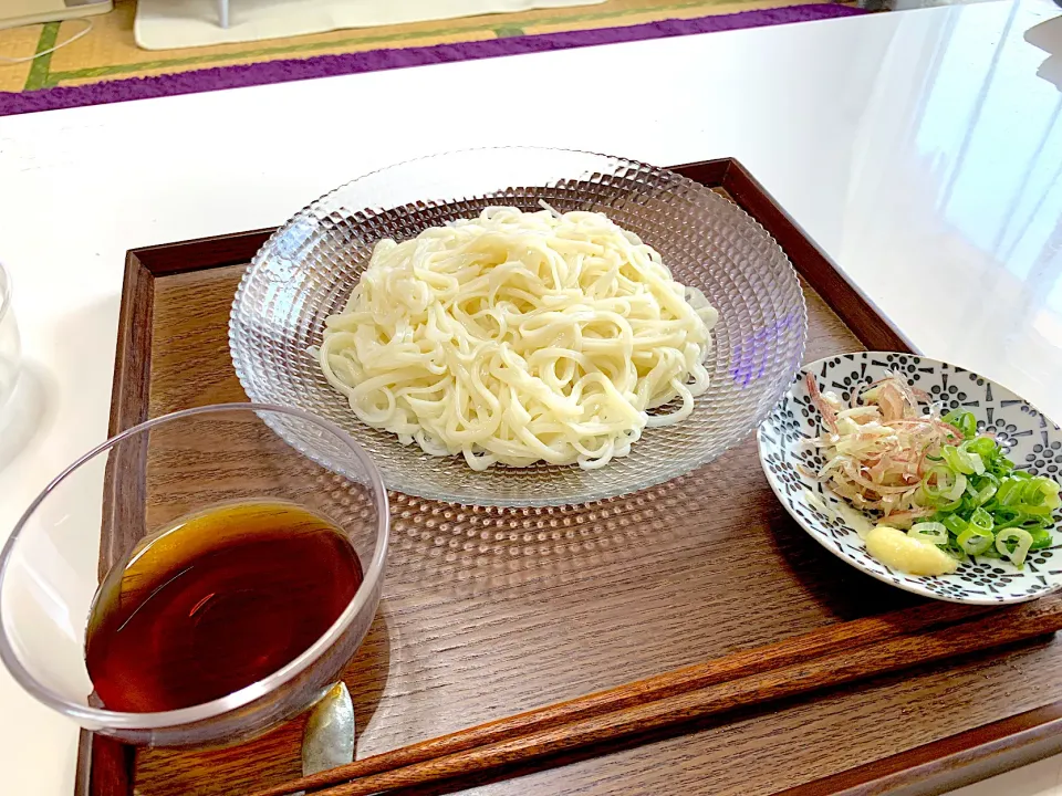 お昼ごはん。稲庭うどん。|yukiさん