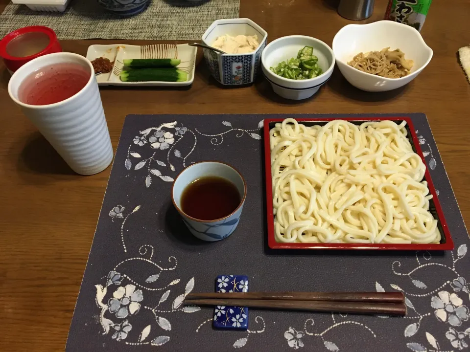 Snapdishの料理写真:ねばねばざるうどん(昼飯)|enarinさん