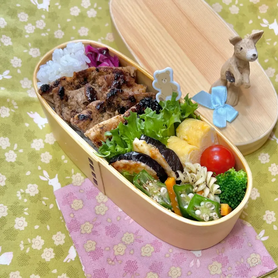 豚肩ロースハーブソテー☘️の💙ちゃんお弁当　7/22土|sweet homeさん