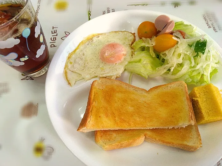 今日はのんびり、休日朝ごはん😊|Mitsuhiro.Sさん