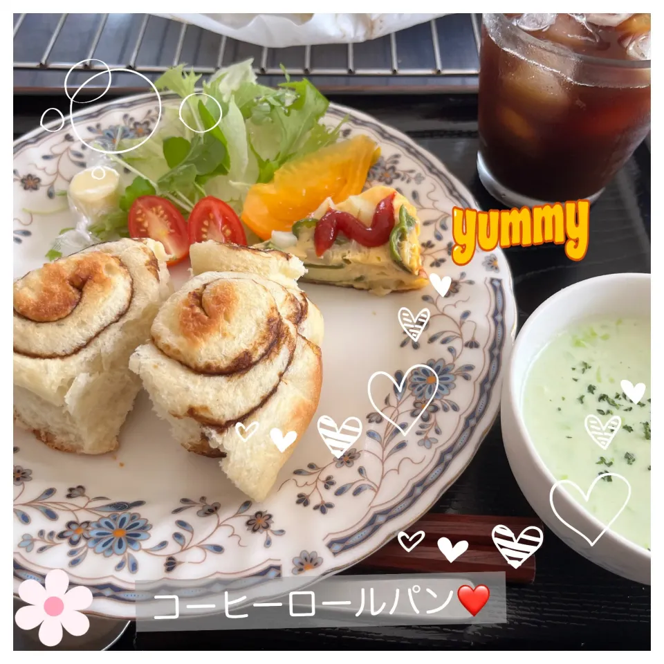 コーヒーロール&枝豆と豆腐の冷製ポタージュ❤️|いのっちさん