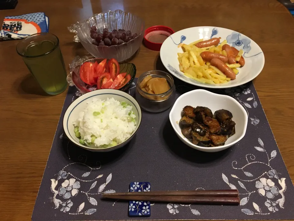 なす味噌炒め、チーズ炒め、トマト、葡萄(夕飯)|enarinさん