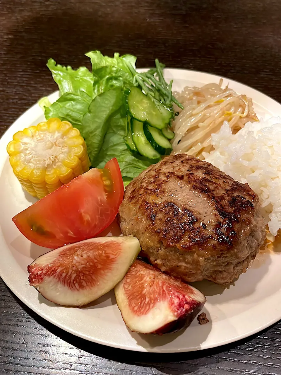 ハンバーグプレートご飯|雑草シェリーさん