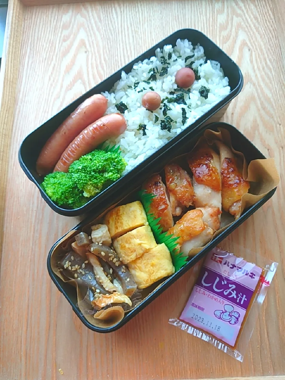 夫のお弁当
鶏ももの醤油麹照り焼き|みわさん