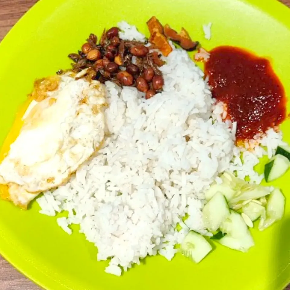 Nasi Lemak Telur Mata|simatasepetさん