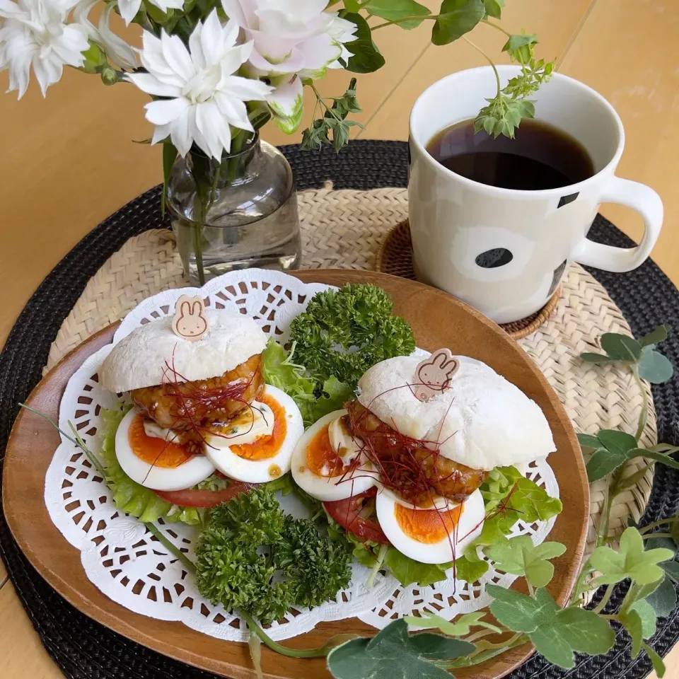 Snapdishの料理写真:7/25❤︎照り焼きチキンサンド🌱✨|Makinsさん