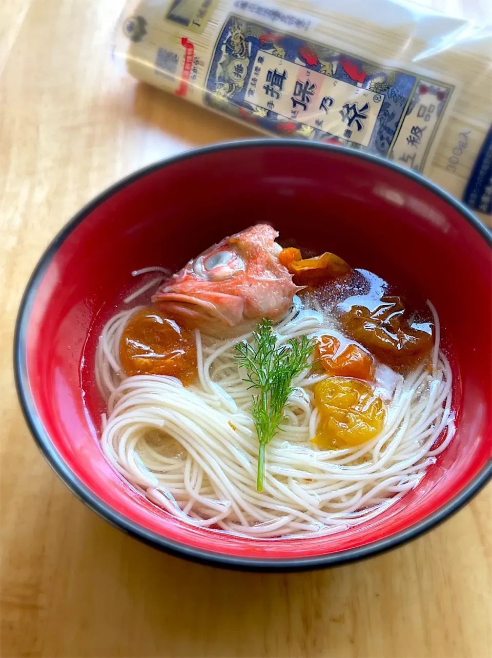 釣り魚🎣ユメカサゴとドライミニトマトのスープ素麺|9421beruさん